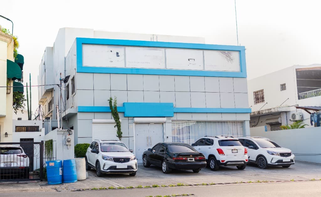 Sede Corporativa Premium de 3 Niveles en Lorenzo Despradel | Santo Domingo
